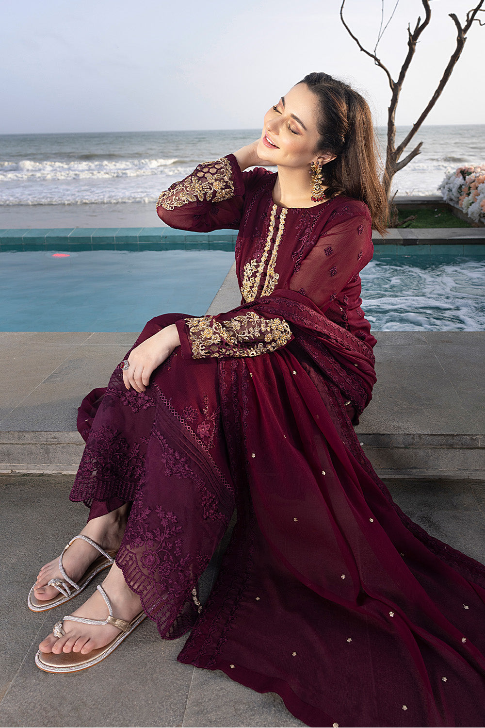 Carnelian-4-AzureEidCollection-HaniaAmir-LuxeHandEmbellished3pcs-FestiveCollection2023